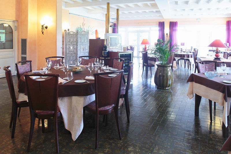 Domaine Du Revermont - Logis Hotel Passenans Esterno foto