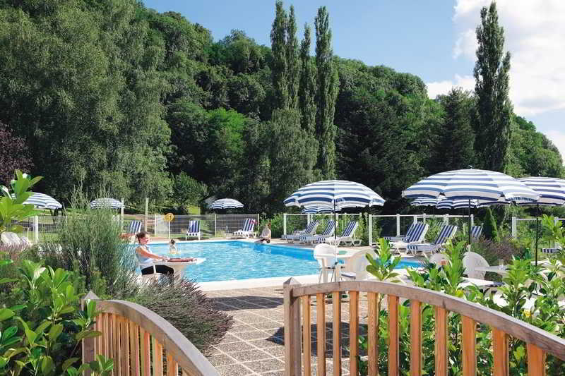Domaine Du Revermont - Logis Hotel Passenans Esterno foto